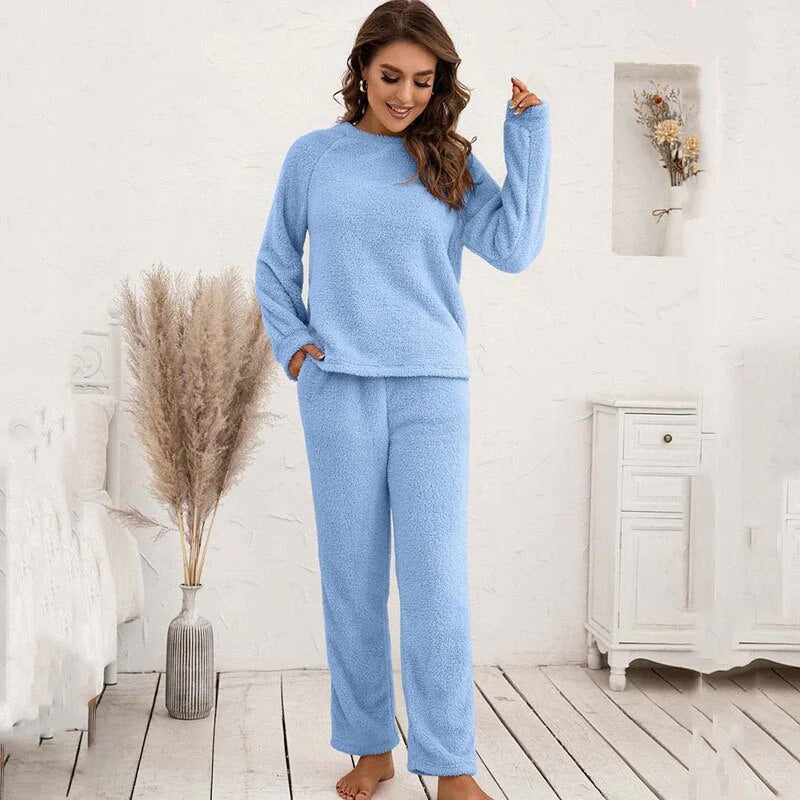Ensemble pour femmes : Haut à manches longues structuré et pantalon avec col rond
