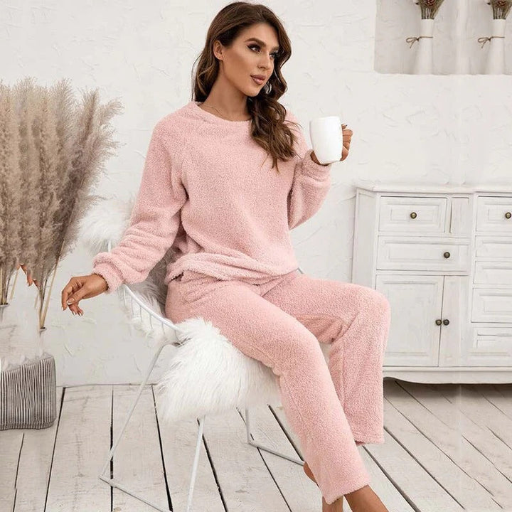 Ensemble pour femmes : Haut à manches longues structuré et pantalon avec col rond