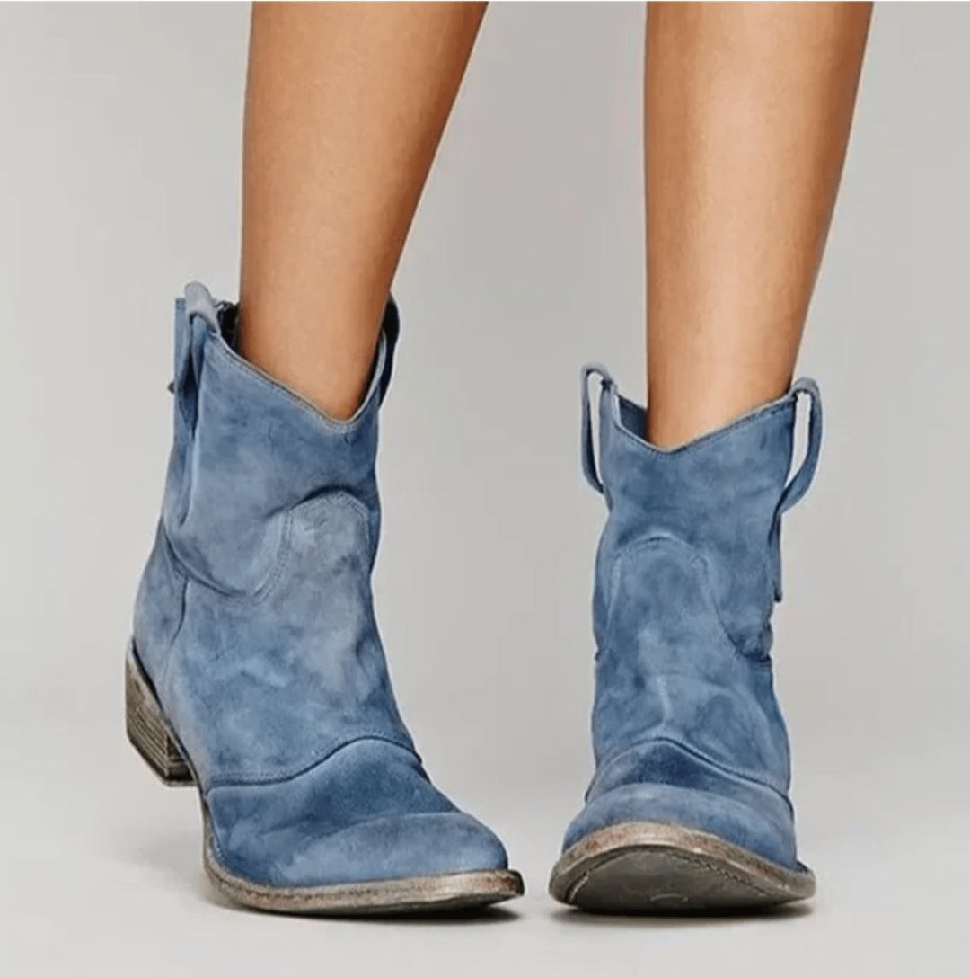Charlotte | Bottines Western pour femmes en daim, bottes hautes à talon plat