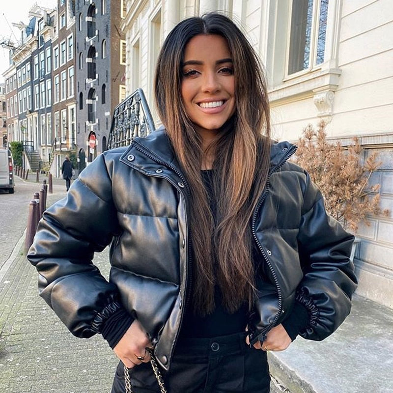 Veste d'hiver pour femmes avec zip et col montant