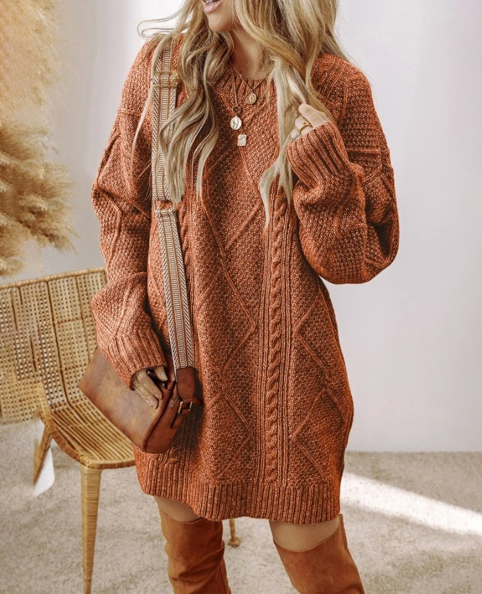 Robe en tricot à motif torsadé pour femmes avec décolleté en V et épaules tombantes