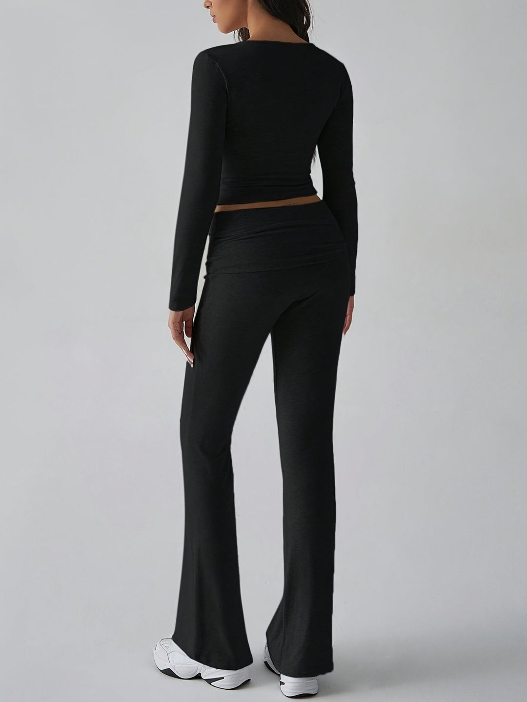 Ensemble Femme Deux Pièces avec Crop Top à Manches Longues, Décolleté Carré, Taille Haute et Pantalon Évasé