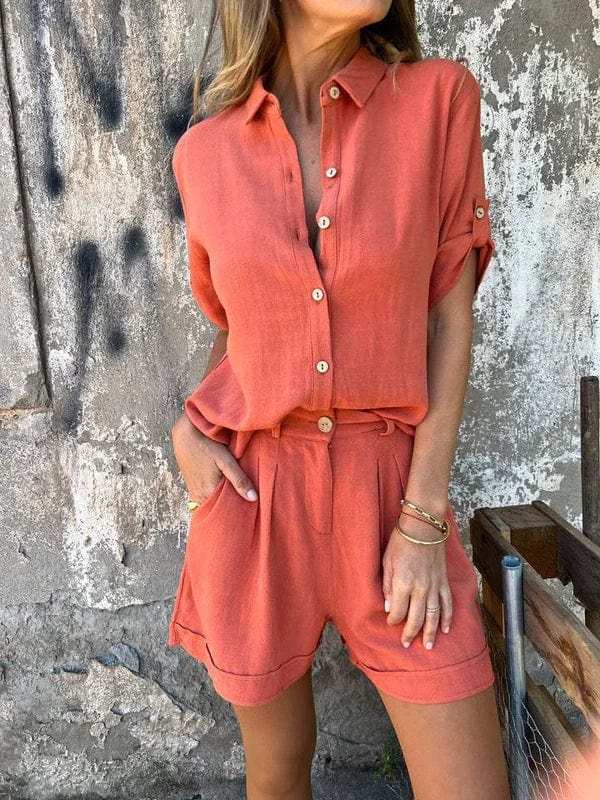Ensemble d'été pour femmes en deux pièces avec patte de boutonnage et col de chemise