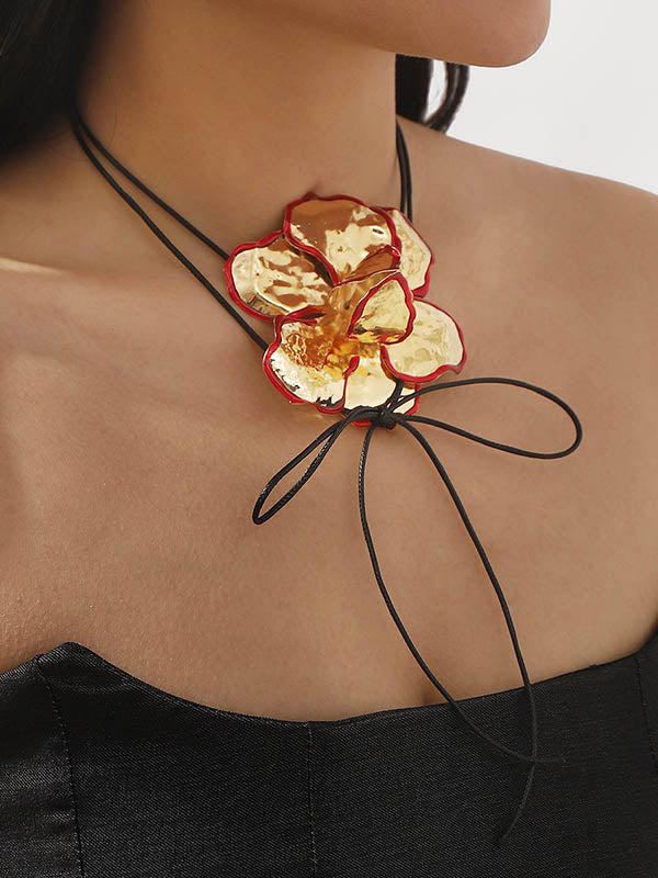 Collier noué en forme de fleur