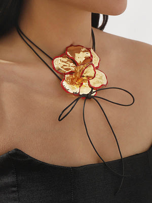 Collier noué en forme de fleur