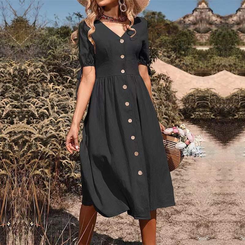 Ramona - Robe midi à boutons avec manches nouées dans une teinte beige