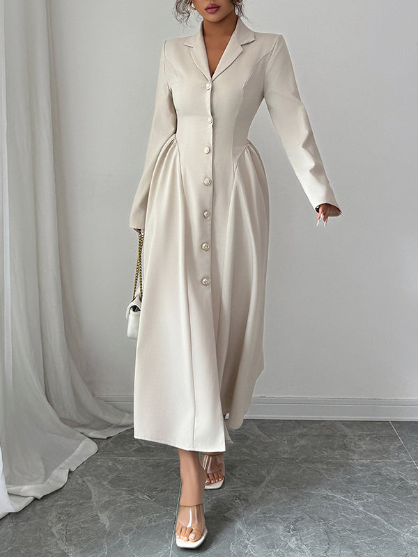 Robe chemise boutonnée plissée coupe trapèze, taille haute, à empiècements, à col cranté, couleur unie