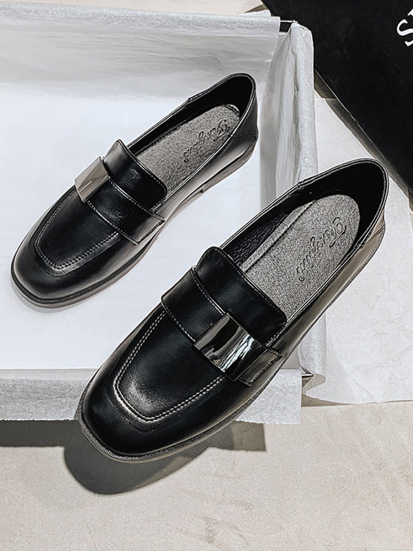 Mocassins à bout carré à coupe peu profonde
