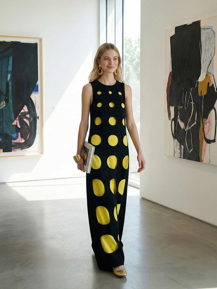 Robe longue ample sans manches, à pois, à empiècements, à col rond, couleur contrastée