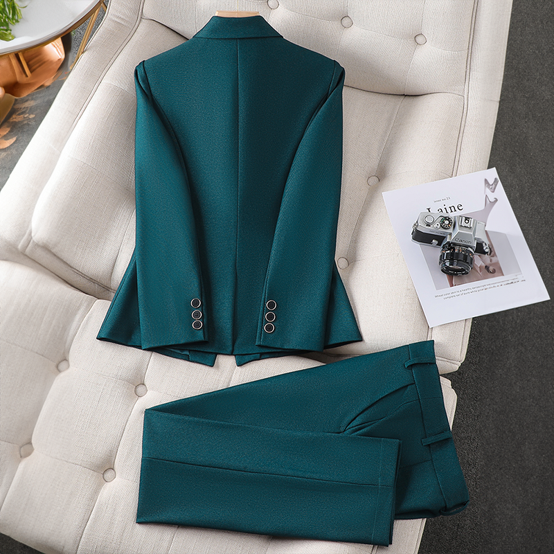 Ensemble de blazer classique pour femmes