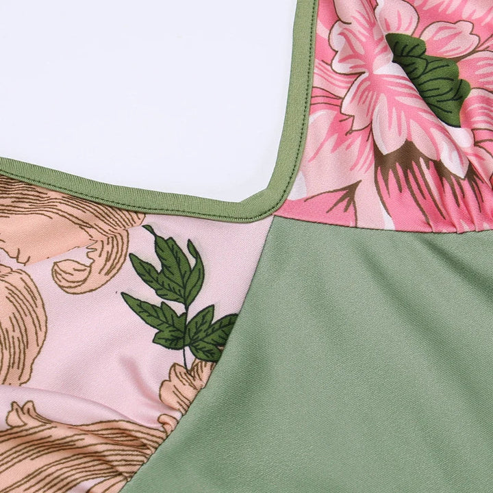 Lianna | Robe maxi avec accents floraux roses