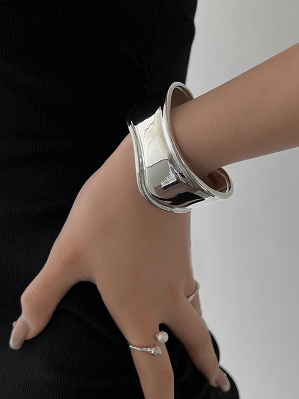 Bracelet géométrique à coupe irrégulière, couleur unie
