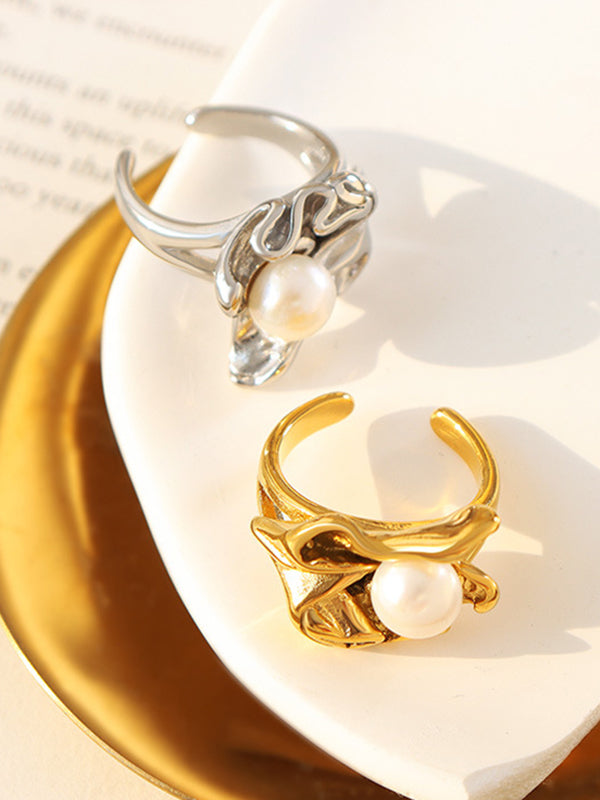 Bague plissée à coupe irrégulière