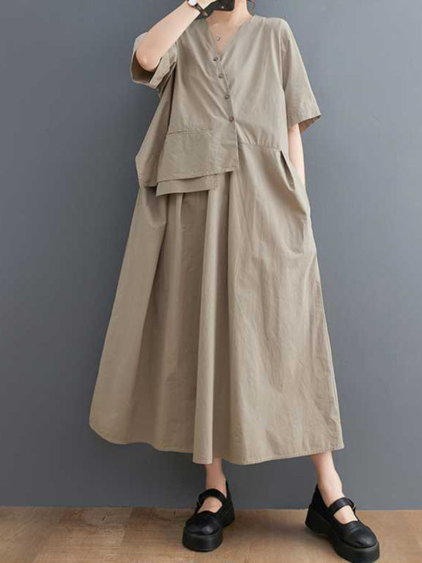 Robe mi-longue ample plissée à manches courtes, à empiècements, à col en V, couleur unie