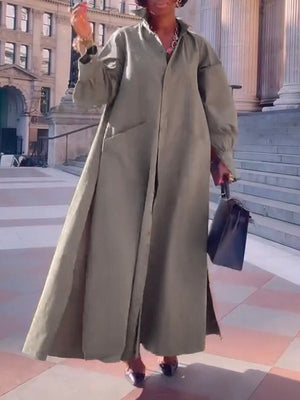 Robe chemise ample fendue sur le côté à manches longues, à empiècements, à col revers, couleur unie