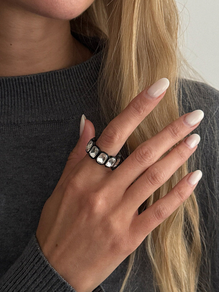 Bague géométrique à strass