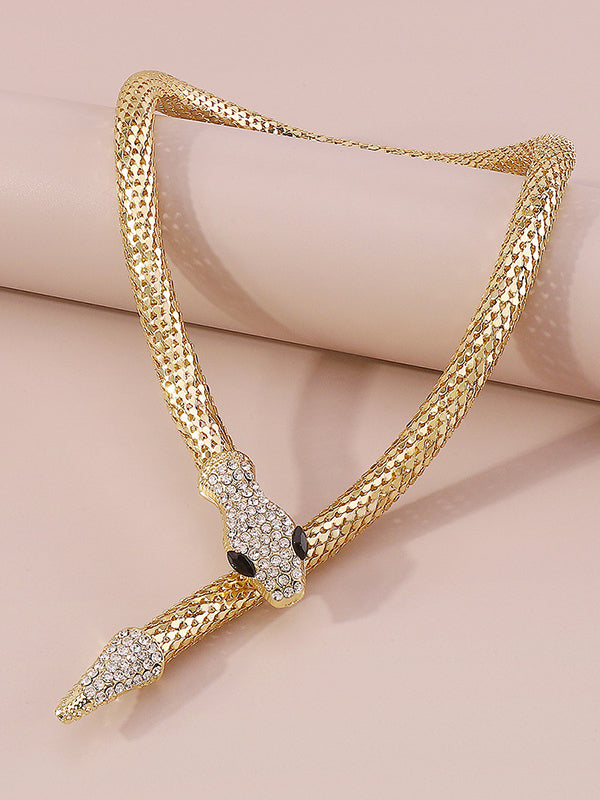 Collier élégant en forme de serpent