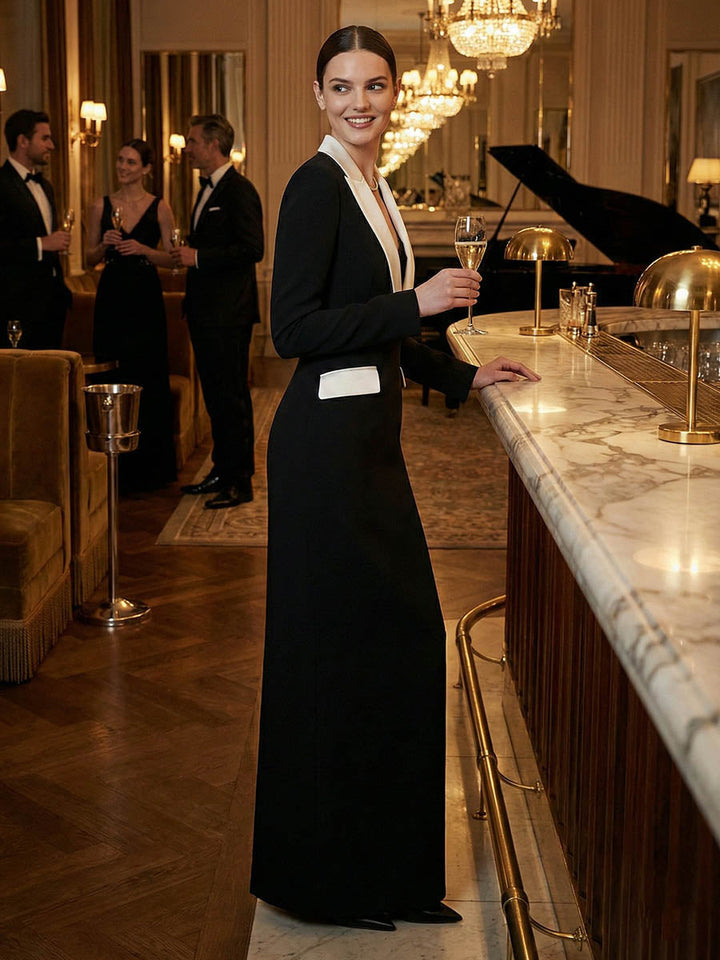 Robe longue à manches longues, à décolleté en V profond, couleur contrastée