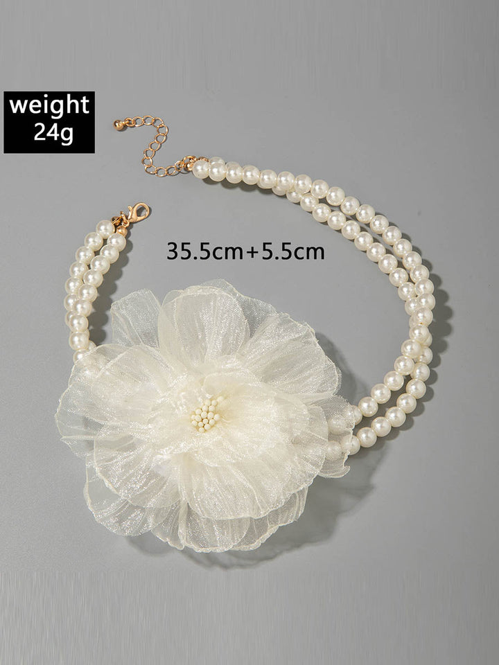 Collier en forme de fleur