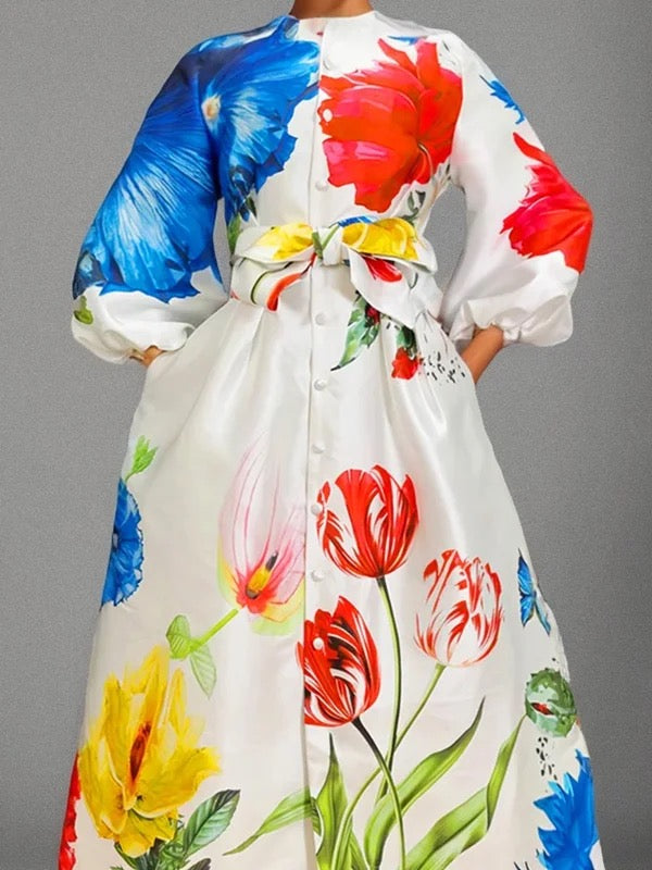 Robe longue boutonnée coupe trapèze, à manches longues, à taille élastique, à poches, à taille nouée, à col cheminée