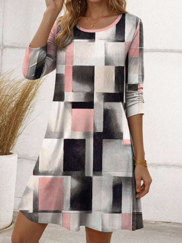 Robe mi-longue asymétrique imprimée rayée coupe trapèze, à coupe irrégulière, à empiècements, à col rond