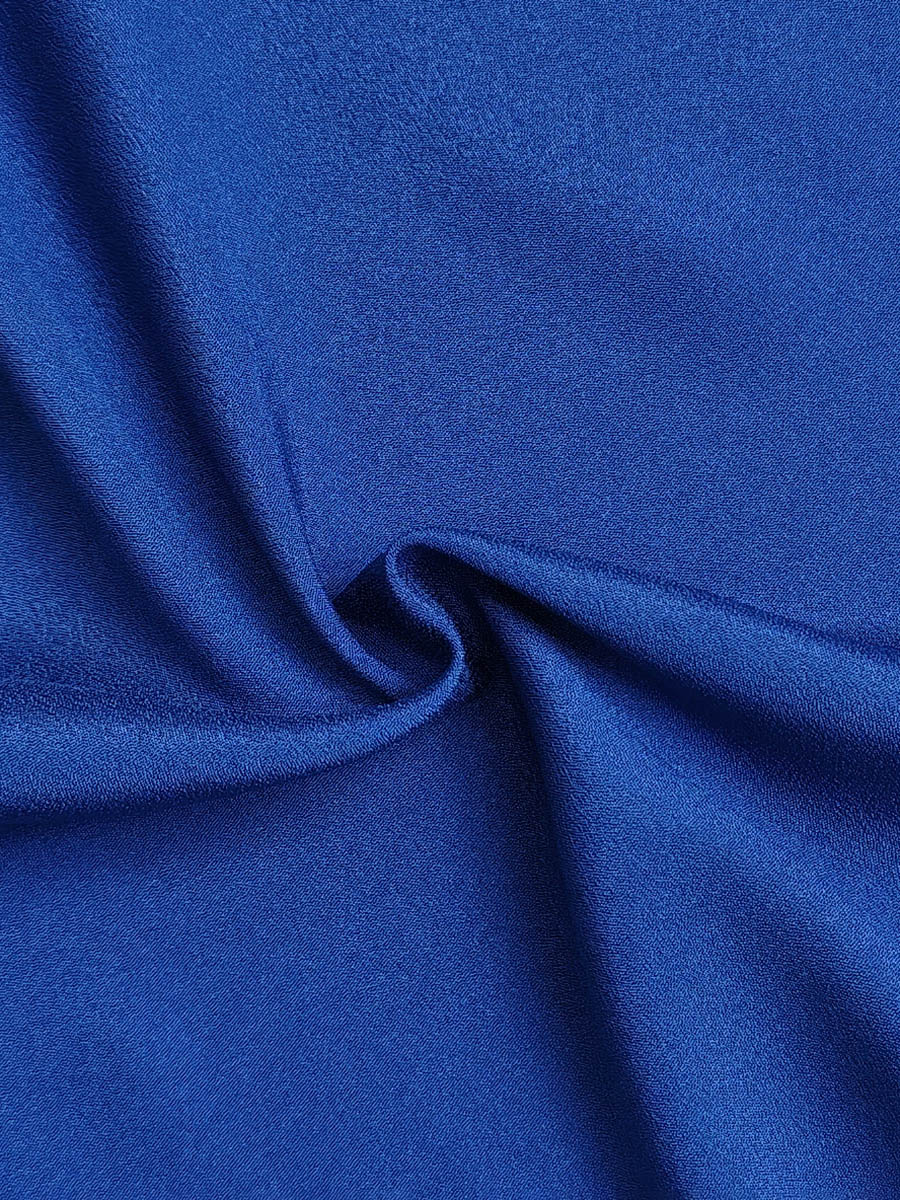 Robe mi-longue plissée à manches chauve-souris, à ourlet plongeant, à empiècements, à col rond, couleur unie