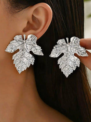 Boucles d'oreilles en forme de feuilles, couleur unie