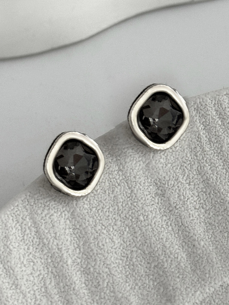 Boucles d'oreilles géométriques à strass