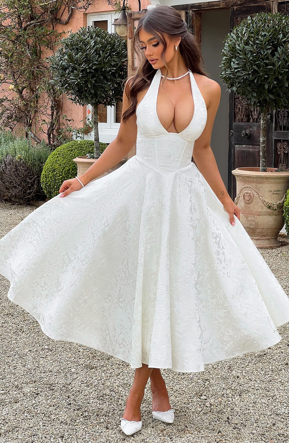Esmeralda - Robe midi sans manches à col halter
