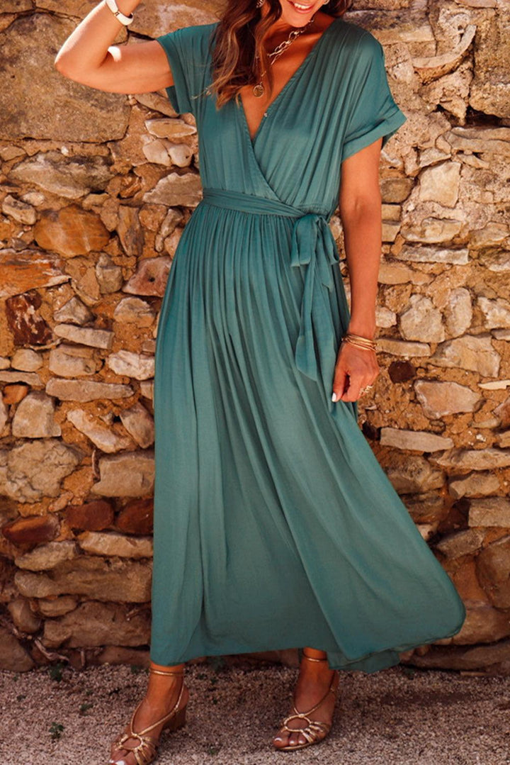 Robe maxi pour dames avec ceinture et décolleté en V