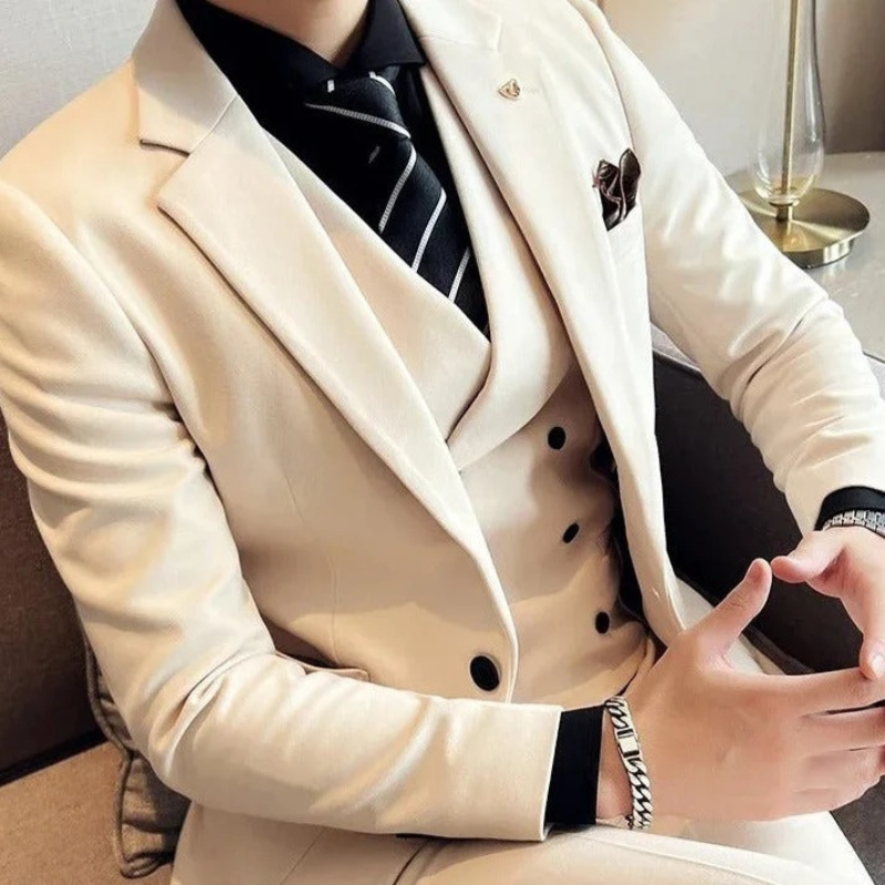 Costume élégant 3 pièces pour homme invité de mariage | avec gilet