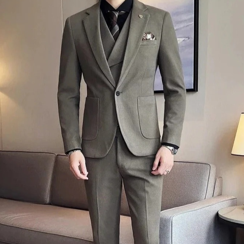 Costume élégant 3 pièces pour homme invité de mariage | avec gilet