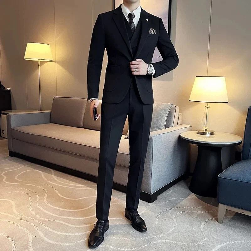 Costume élégant 3 pièces pour homme invité de mariage | avec gilet