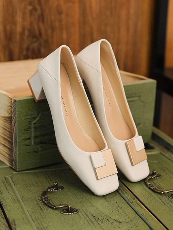Chaussures élégantes à talons mi-hauts carrés avec boucle carrée