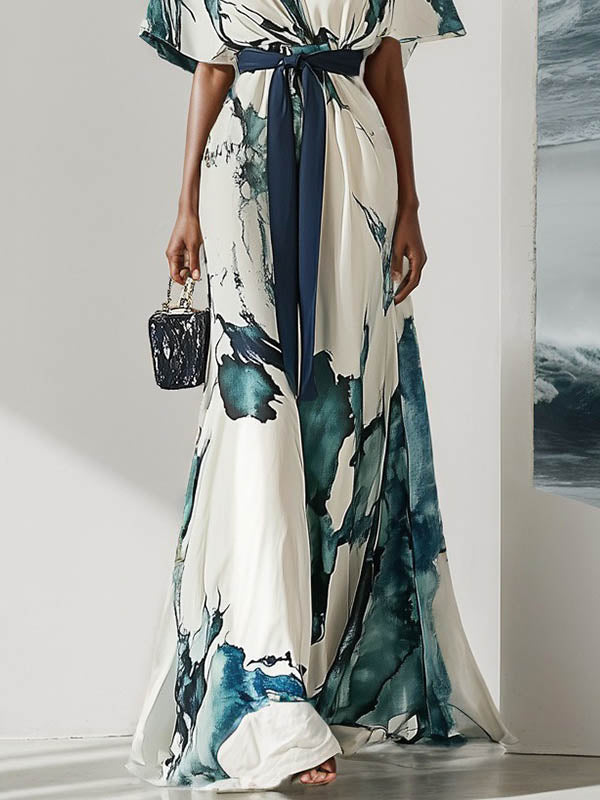 Robe de soirée longue ample imprimée à manches chauve-souris, à taille nouée, à col en V