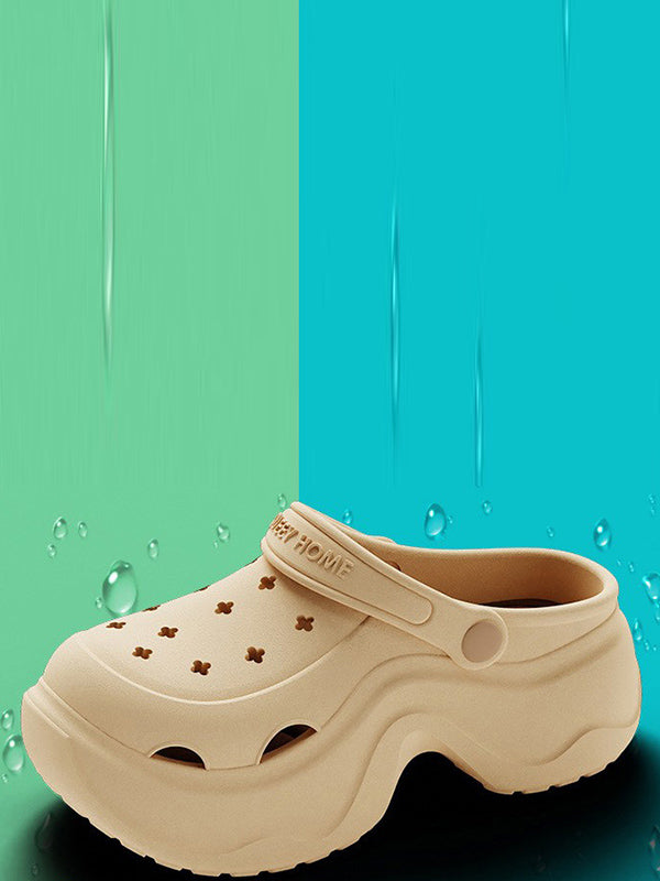 Sandales à plateforme creuses à coupe ronde Crocs