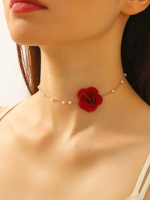 Collier à fleurs en 3D