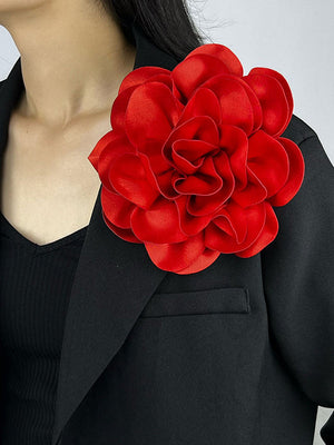 Broche à fleurs en 3D