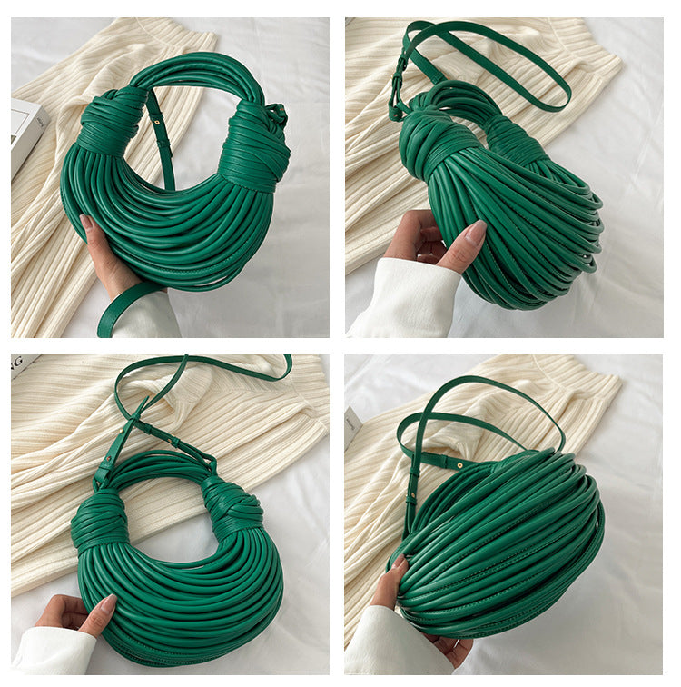 Sac à pompons, couleur unie