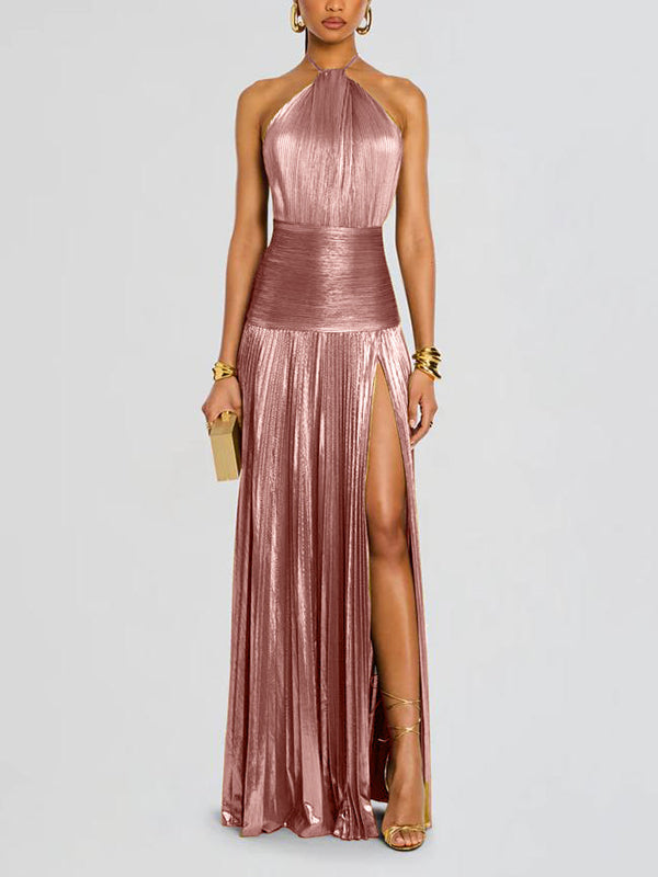 Robe longue plissée brillante fendue sur le côté à taille élastique, sans manches, à col licou, couleur unie