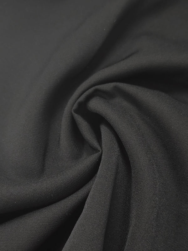 Robe longue ample asymétrique couleur unie