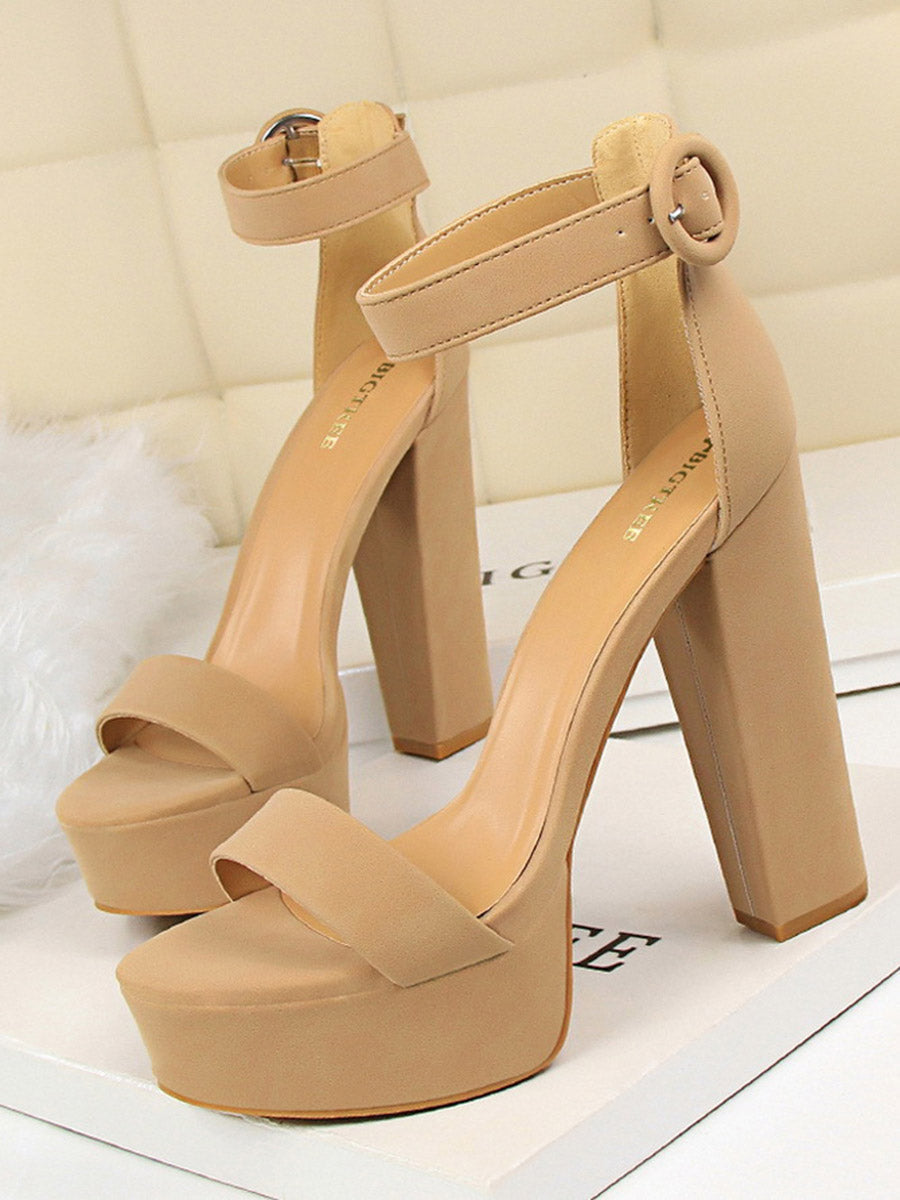Sandales à talons à boucle, à bout ouvert, à empiècements
