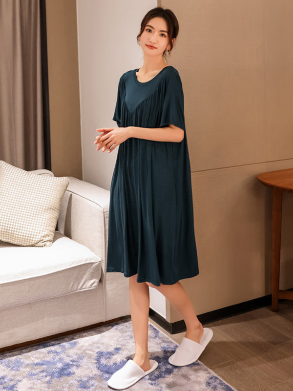 Robe pyjama ample en modal plissée de couleur unie