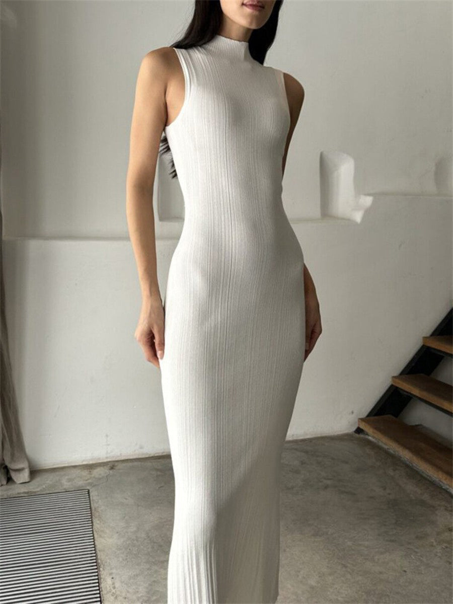 Robe mi-longue moulante en maille côtelée, sans manches, à col haut, couleur unie