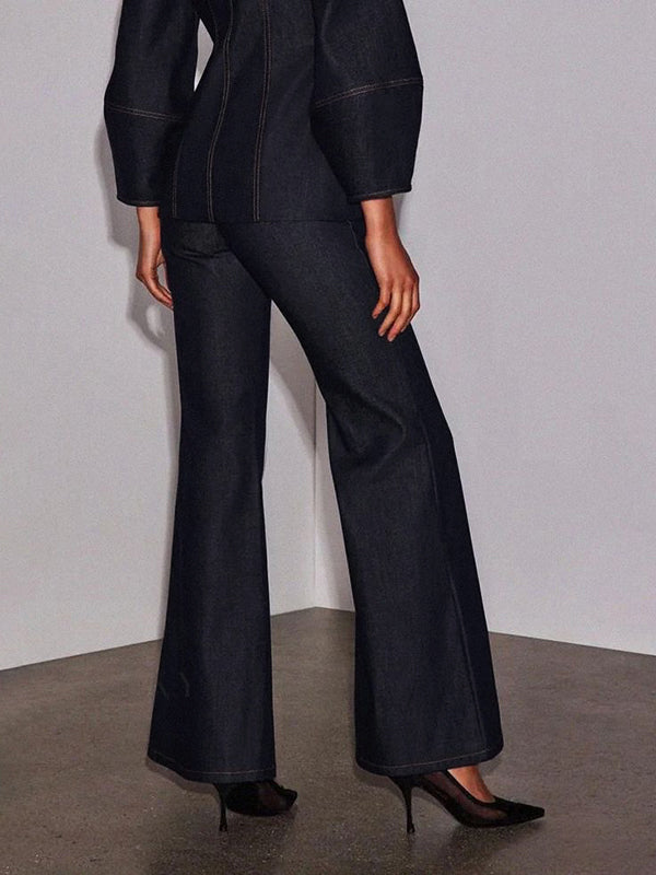 Jean taille haute, à jambes larges, à poches, couleur unie