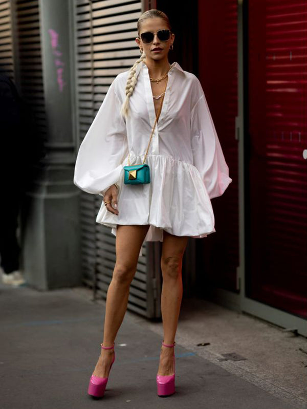 Robe chemise boutonnée à manches bouffantes, à empiècements, à col revers, couleur unie