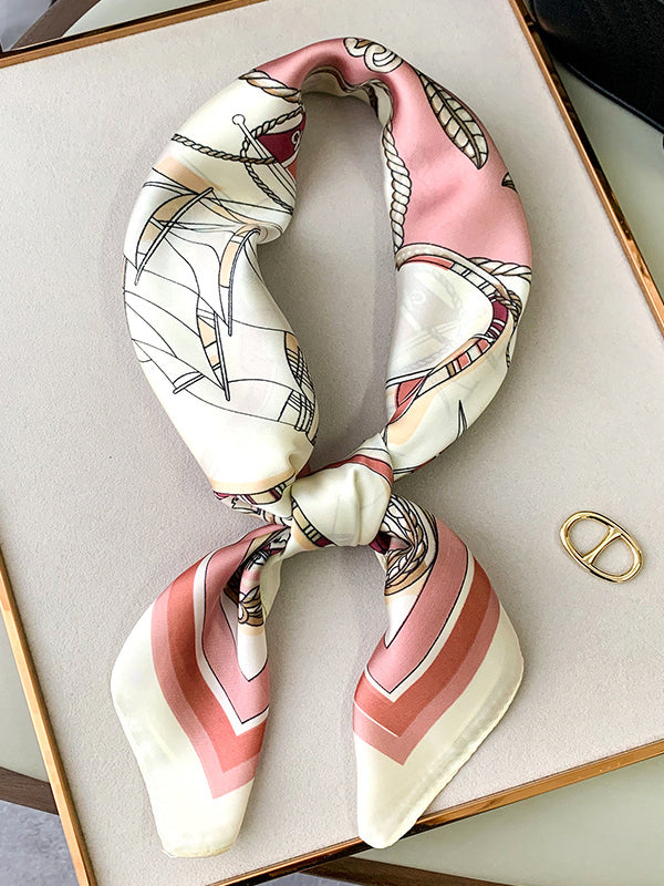 Foulard carré imprimé imitation soie urbaine