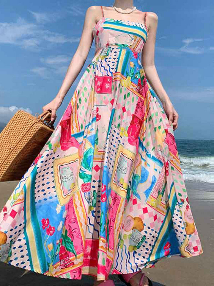 Robe mi-longue plissée imprimée coupe trapèze, taille haute, à empiècements, à fines bretelles, couleur contrastée