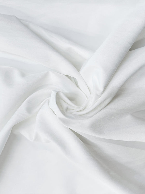 Robe longue ample plissée à manches évasées, à empiècements, à col rond, couleur unie