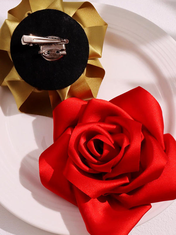 Broche à fleurs en 3D